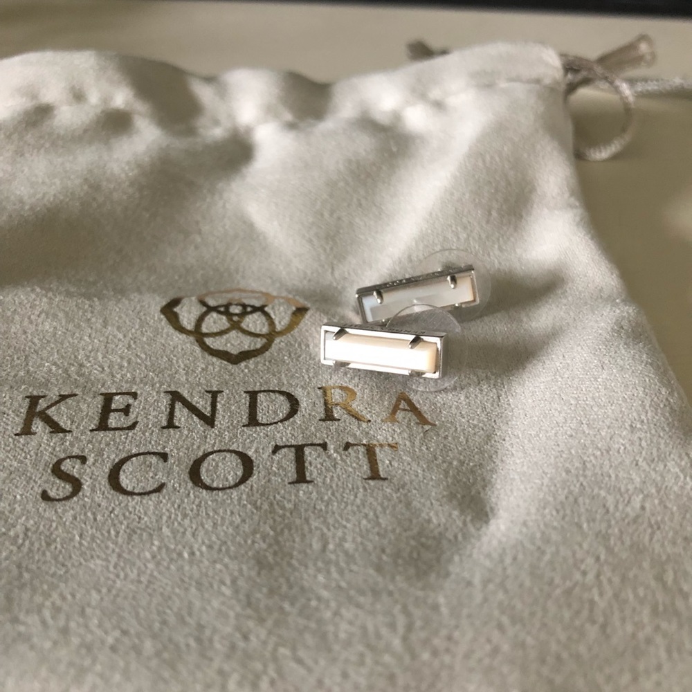 Silver Kendra Scott Stud Earrings
